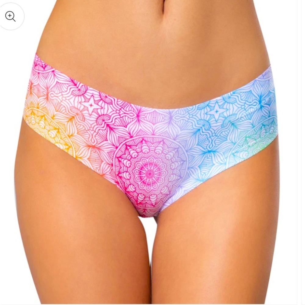 mememe Mandala collection extremely comfortable panties with original print yoga